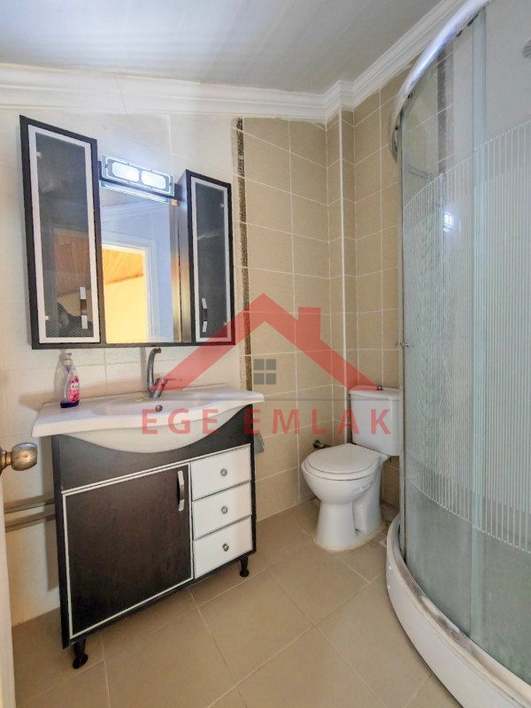 Akbük Sultan Homes’ta Deniz Manzaralı Havuzlu Eşyalı 2+1 Çatı Dubleksi