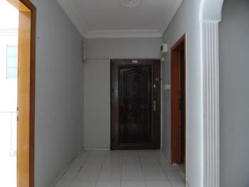 MUHİTTİN MAHALLESİNDE SALİH OMURTAK CADDESİNE YAKIN 3+1 KİRALIK DAİRE 