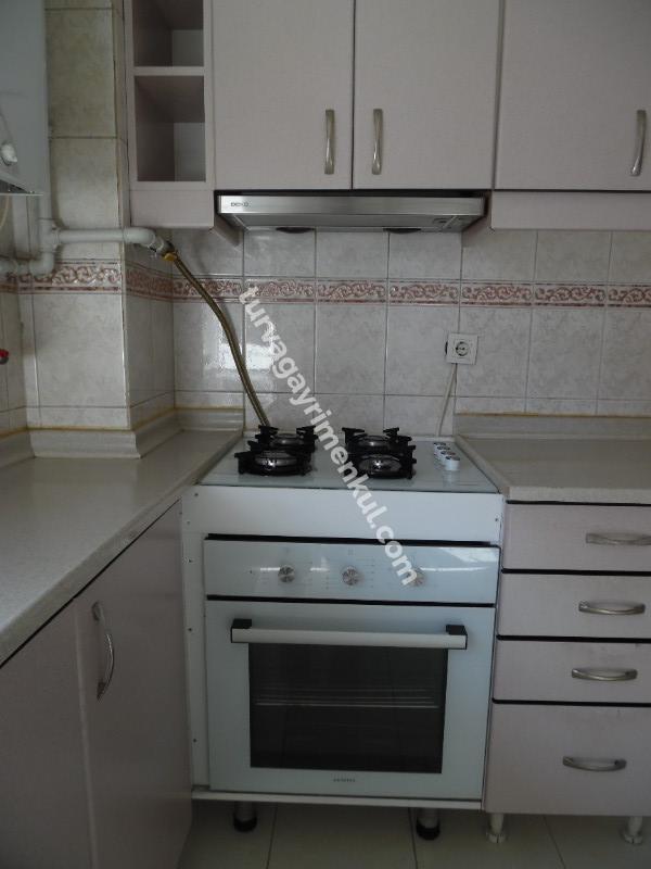 MUHİTTİN MAHALLESİNDE SALİH OMURTAK CADDESİNE YAKIN 3+1 KİRALIK DAİRE 