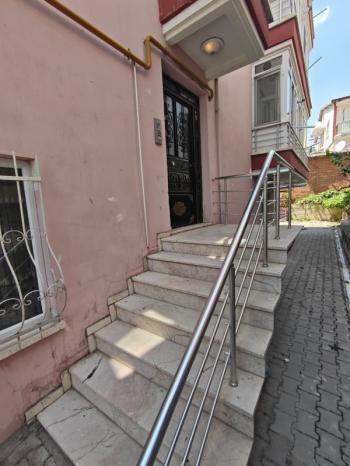 AFYON ÜÇOK EMLAKTAN ESENTEPE MAH 2+1 100M² TEMİZ BAKIMLI SATILIK DAİRE 