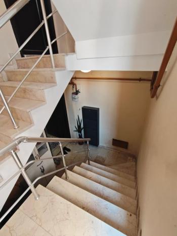AFYON ÜÇOK EMLAKTAN ESENTEPE MAH 2+1 100M² TEMİZ BAKIMLI SATILIK DAİRE 