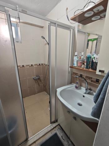 AFYON ÜÇOK EMLAKTAN ESENTEPE MAH 2+1 100M² TEMİZ BAKIMLI SATILIK DAİRE 