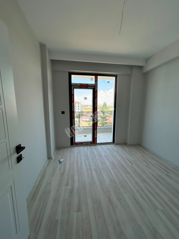 AFYON ÜÇOK EMLAKTAN ALİ İHSAN PAŞA MAH 3+1 110M² SIFIR LÜX SATILIK DAİRE 
