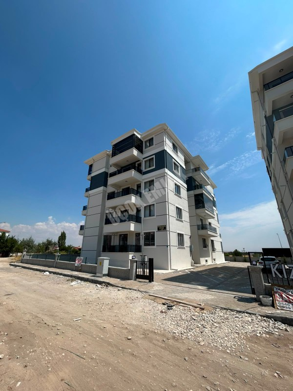 AFYON ÜÇOK EMLAKTAN ALİ İHSAN PAŞA MAH 3+1 110M² SIFIR LÜX SATILIK DAİRE 
