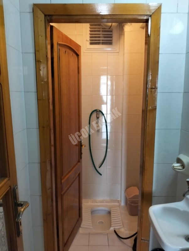 * AFYON ÜÇOK EMLAKTAN ESENTEPE MAH 3+1 135M² TEMİZ BAKIMLI SATILIK DAİRE * 