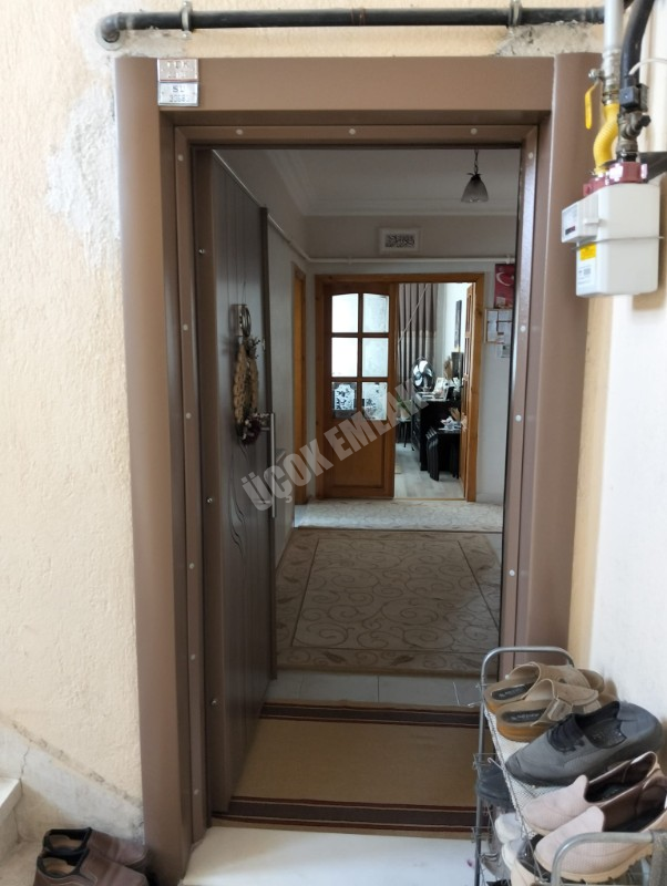 * AFYON ÜÇOK EMLAKTAN ESENTEPE MAH 3+1 135M² TEMİZ BAKIMLI SATILIK DAİRE * 