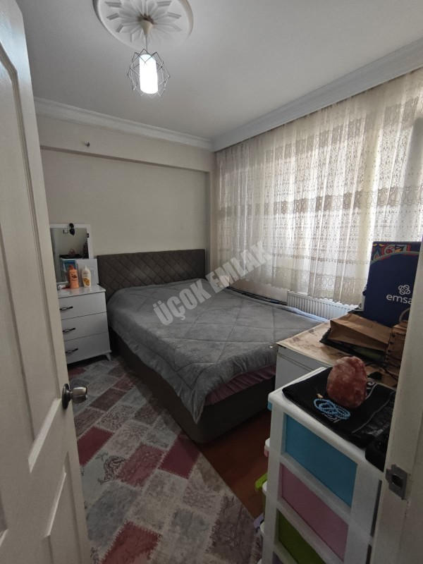 AFYON ÜÇOK EMLAKTAN ESENTEPE MAH 2+1 100M² TEMİZ BAKIMLI SATILIK DAİRE 