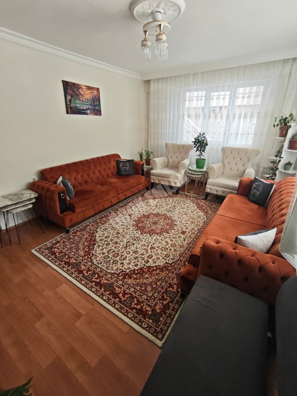 AFYON ÜÇOK EMLAKTAN ESENTEPE MAH 2+1 100M² TEMİZ BAKIMLI SATILIK DAİRE 