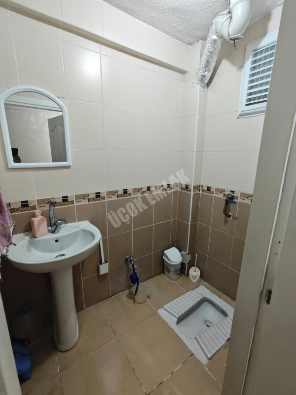 AFYON ÜÇOK EMLAKTAN ESENTEPE MAH 2+1 100M² TEMİZ BAKIMLI SATILIK DAİRE 