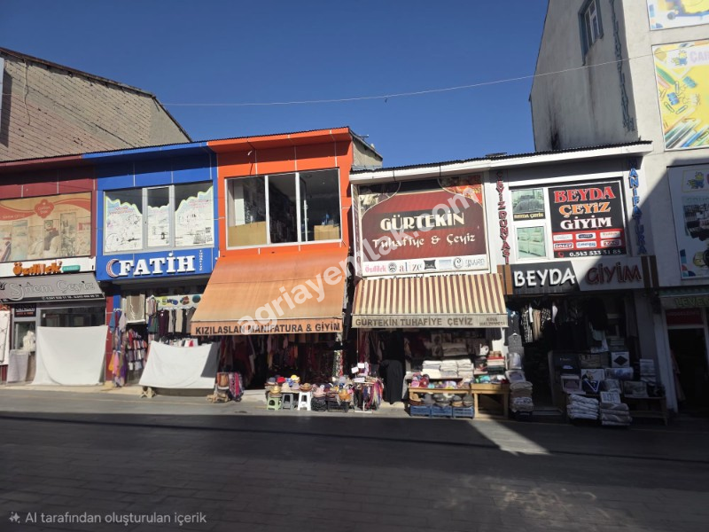 CUMHURİYET MAHALLESİ ESKİ VAN CADDESİ’NDE SATILIK 2 KATLI 150 M² TİCARİ DÜKKAN