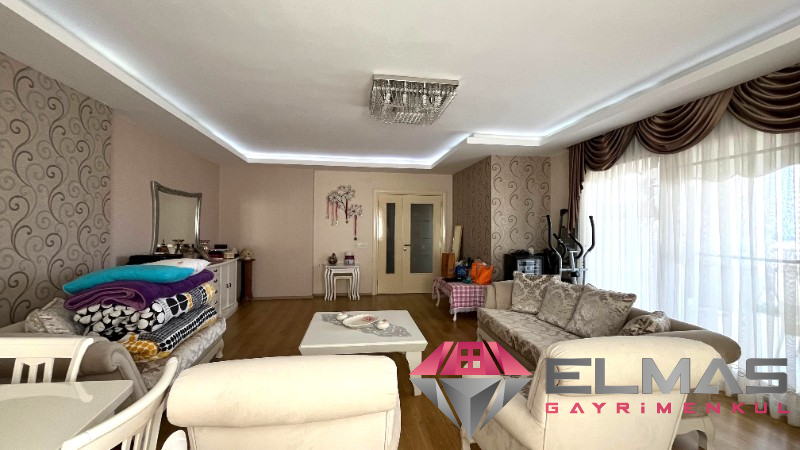 Elmas’tan Emsalsiz Genişlikte Deniz Manzaralı 4+1