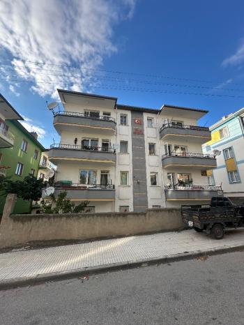 GÜVENAY - ÇORUM GÜLABİBEY AŞIKLAR TEPESİ CİVARI 1+1 SATILIK DAİRE 
