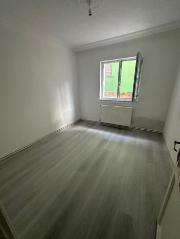 GÜVENAY - ÇORUM GÜLABİBEY AŞIKLAR TEPESİ CİVARI 1+1 SATILIK DAİRE 