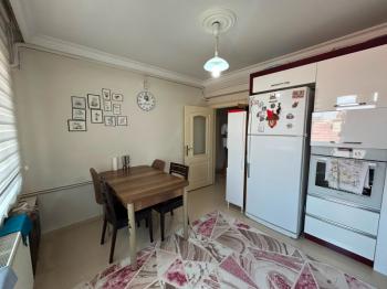 AFYON ÜÇOK EMLAKTAN ESENTEPE MAH SATILIK 3+1 CADDE ÜZERİ BAKIMLI LÜX DAİRE
