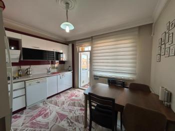 AFYON ÜÇOK EMLAKTAN ESENTEPE MAH SATILIK 3+1 CADDE ÜZERİ BAKIMLI LÜX DAİRE