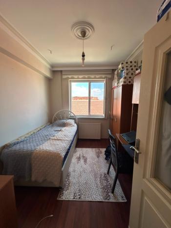 AFYON ÜÇOK EMLAKTAN ESENTEPE MAH SATILIK 3+1 CADDE ÜZERİ BAKIMLI LÜX DAİRE