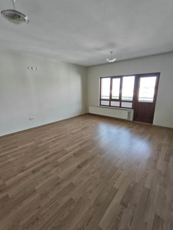 AFYON ÜÇOK EMLAKTAN UYDUKENT OTOGAR TOKİ DE KİRALIK 3+1 BAKIMLI GENİŞ DAİRE