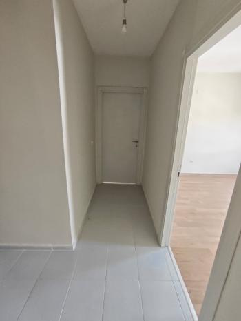 AFYON ÜÇOK EMLAKTAN UYDUKENT OTOGAR TOKİ DE KİRALIK 3+1 BAKIMLI GENİŞ DAİRE