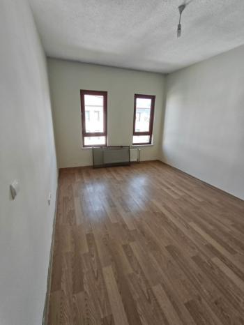 AFYON ÜÇOK EMLAKTAN UYDUKENT OTOGAR TOKİ DE KİRALIK 3+1 BAKIMLI GENİŞ DAİRE