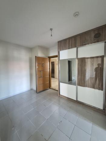 AFYON ÜÇOK EMLAKTAN UYDUKENT OTOGAR TOKİ DE KİRALIK 3+1 BAKIMLI GENİŞ DAİRE