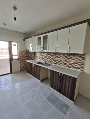 AFYON ÜÇOK EMLAKTAN UYDUKENT OTOGAR TOKİ DE KİRALIK 3+1 BAKIMLI GENİŞ DAİRE