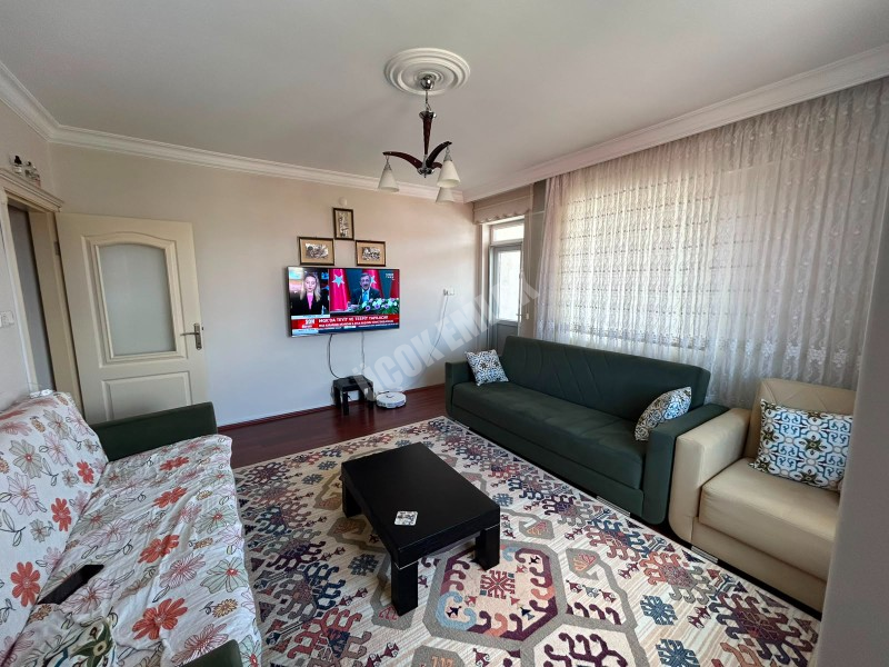 AFYON ÜÇOK EMLAKTAN ESENTEPE MAH SATILIK 3+1 CADDE ÜZERİ BAKIMLI LÜX DAİRE