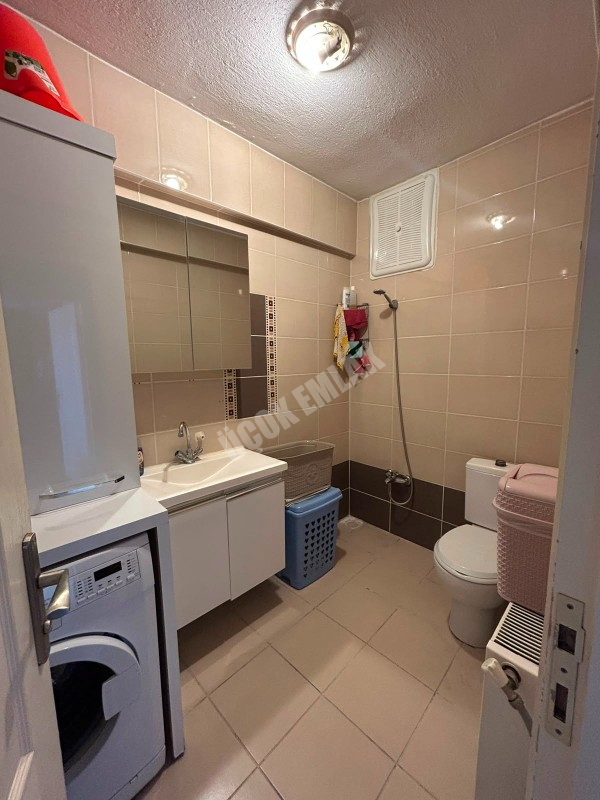 AFYON ÜÇOK EMLAKTAN ESENTEPE MAH SATILIK 3+1 CADDE ÜZERİ BAKIMLI LÜX DAİRE