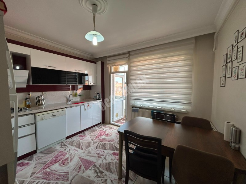 AFYON ÜÇOK EMLAKTAN ESENTEPE MAH SATILIK 3+1 CADDE ÜZERİ BAKIMLI LÜX DAİRE