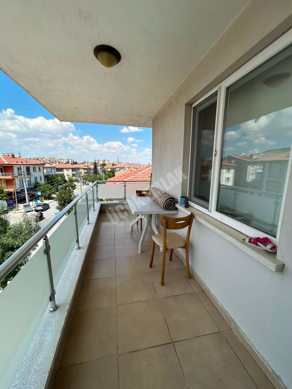 AFYON ÜÇOK EMLAKTAN ESENTEPE MAH SATILIK 3+1 CADDE ÜZERİ BAKIMLI LÜX DAİRE