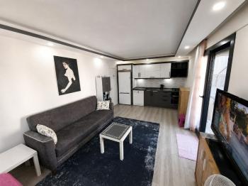 Didim Hisar Mahallesi'nde Bahçe Kullanımlı Satılık 1+1 Daire