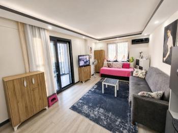 Didim Hisar Mahallesi'nde Bahçe Kullanımlı Satılık 1+1 Daire