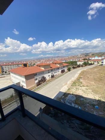 GÜVENAY - ÇORUM BAĞCILAR HUZUR EVİ ÜZERİ 3+1 SIFIR  SATILIK DAİRE 