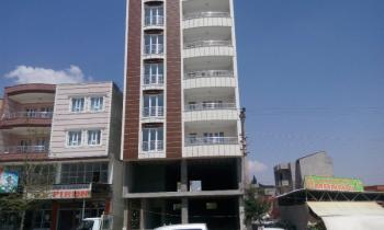 YILMAZ EMLAK'TAN KAHTA TEDAŞ KAVŞAĞINDA KİRALIK 3+1 DAİRE