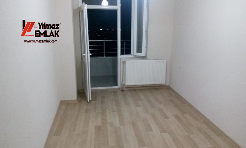 YILMAZ EMLAK'TAN KAHTA TEDAŞ KAVŞAĞINDA KİRALIK 3+1 DAİRE