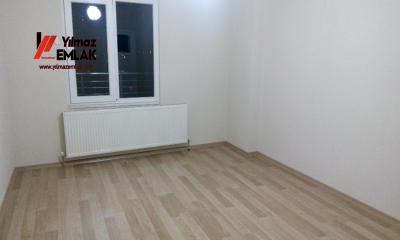 YILMAZ EMLAK'TAN KAHTA TEDAŞ KAVŞAĞINDA KİRALIK 3+1 DAİRE