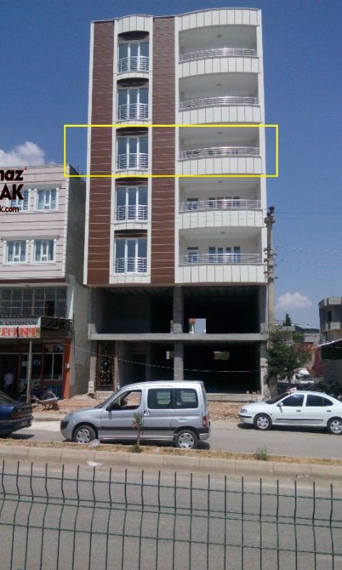 YILMAZ EMLAK'TAN KAHTA TEDAŞ KAVŞAĞINDA KİRALIK 3+1 DAİRE