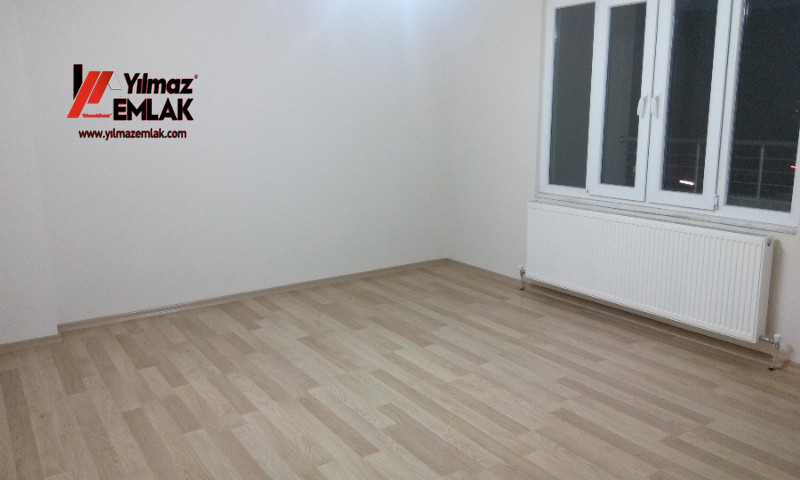 YILMAZ EMLAK'TAN KAHTA TEDAŞ KAVŞAĞINDA KİRALIK 3+1 DAİRE