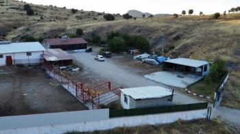 AFYON ÜÇOK EMLAKTAN ATAKÖY MAH 4.565M² GENİŞLİĞİNDE HAYVANCILIĞA UYGUN SATILIK ÇİFTLİK 