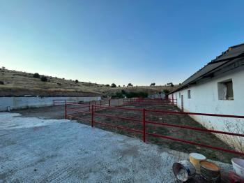 AFYON ÜÇOK EMLAKTAN ATAKÖY MAH 4.565M² GENİŞLİĞİNDE HAYVANCILIĞA UYGUN SATILIK ÇİFTLİK 