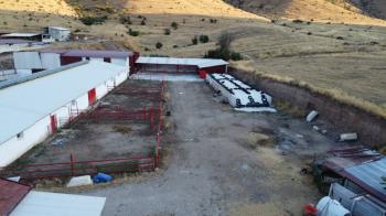 AFYON ÜÇOK EMLAKTAN ATAKÖY MAH 4.565M² GENİŞLİĞİNDE HAYVANCILIĞA UYGUN SATILIK ÇİFTLİK 