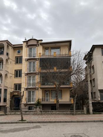 * AFYON ÜÇOK EMLAKTAN GÜVENEVLER MAH 3+1 115M² TEMİZ BAKIMLI SATILIK DAİRE *