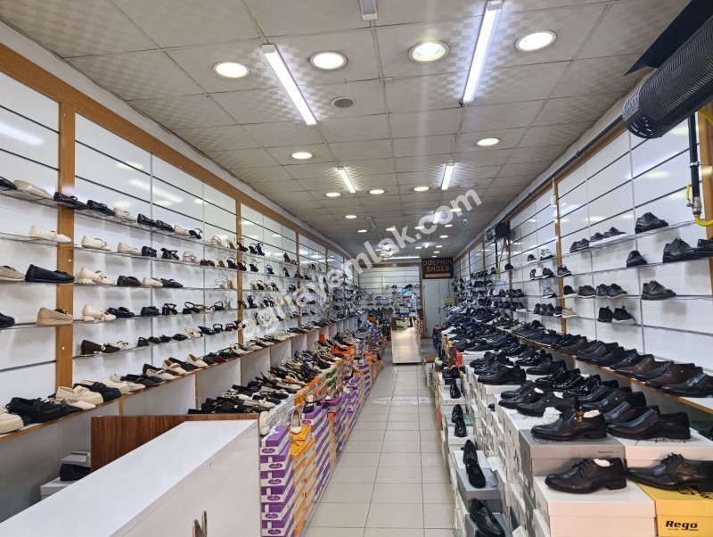 CUMHURİYET CADDESİNDE SATILIK PRESTİJLİ 129 M2 TİCARİ DÜKKAN