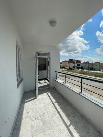 GÜVENAY - ÇORUM GÜLABİBEY MAHALLESİ KAPAKLI'DA SATILIK 2+1 SIFIR DAİRE