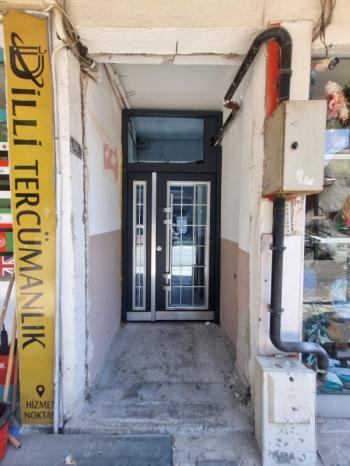 * AFYON ÜÇOK EMLAKTAN MECİDİYE MAH 1+1 60M² TEMİZ BAKIMLI SATILIK DAİRE * 
