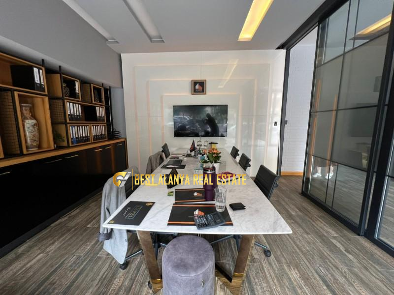 MAHMUTLAR BARBAROS CADDESİ KİRALIK 4 KATLI TİCARİ OFİS VE DÜKKAN