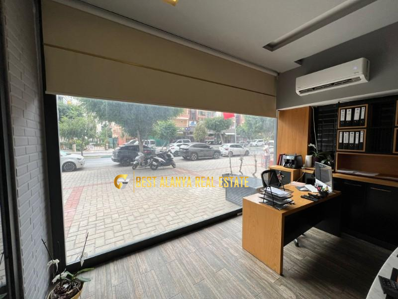 MAHMUTLAR BARBAROS CADDESİ KİRALIK 4 KATLI TİCARİ OFİS VE DÜKKAN
