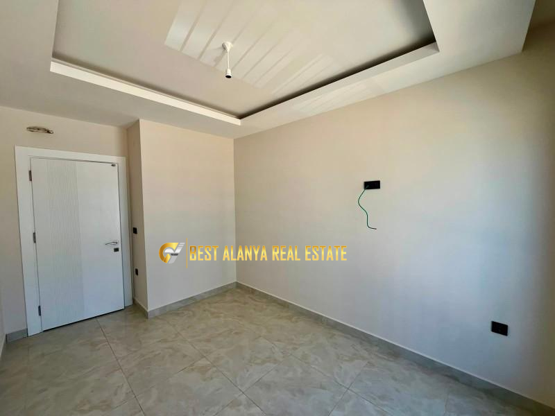 SONAS SAYAR – MAHMUTLAR ALANYA SATILIK 1+1 HAVUZ MANZARALI DAİRE