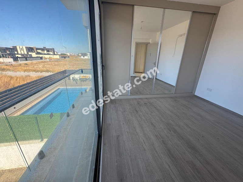 Lefkoşa Gönyeli'de Villalar Bölgesinde  3+1 SIFIR DUBLEX VİLLA (Lefkoşa'da içine daire alınır)