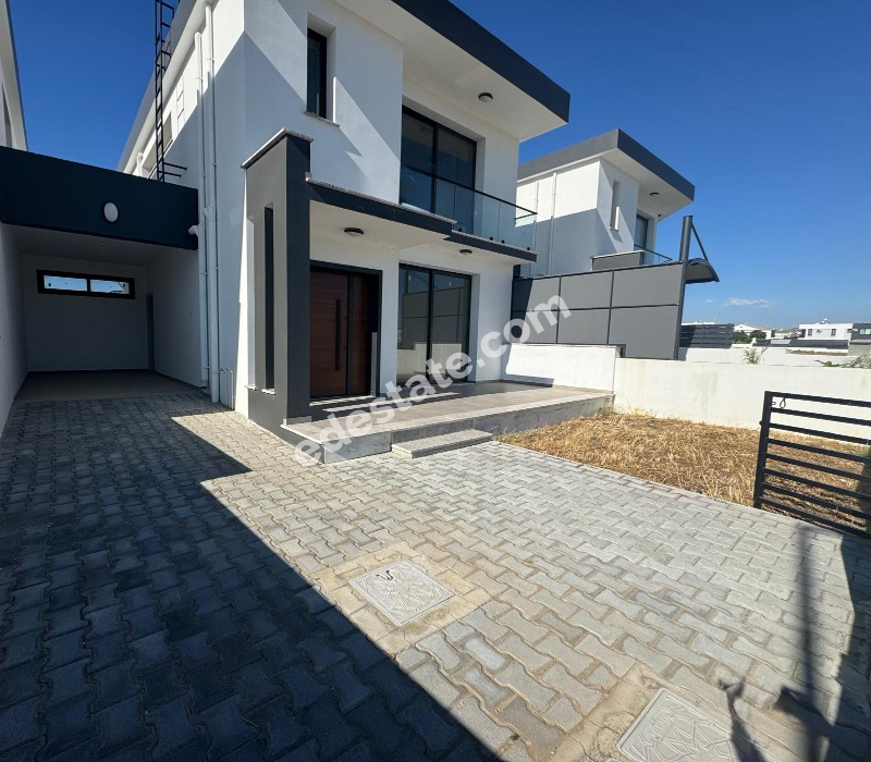 Lefkoşa Gönyeli'de Villalar Bölgesinde  3+1 SIFIR DUBLEX VİLLA (Lefkoşa'da içine daire alınır)