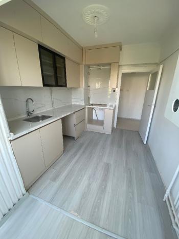 GÜVENAY -  ÇORUM MİMARSİNAN CEMİLBEY CADDESİ ÜZERİ KİRALIK DAİRE